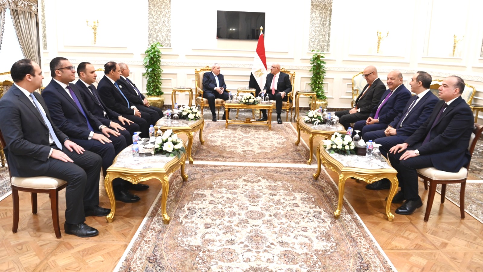 f5bd9616-95f5-4f92-a6ec-0943fbc04eb6