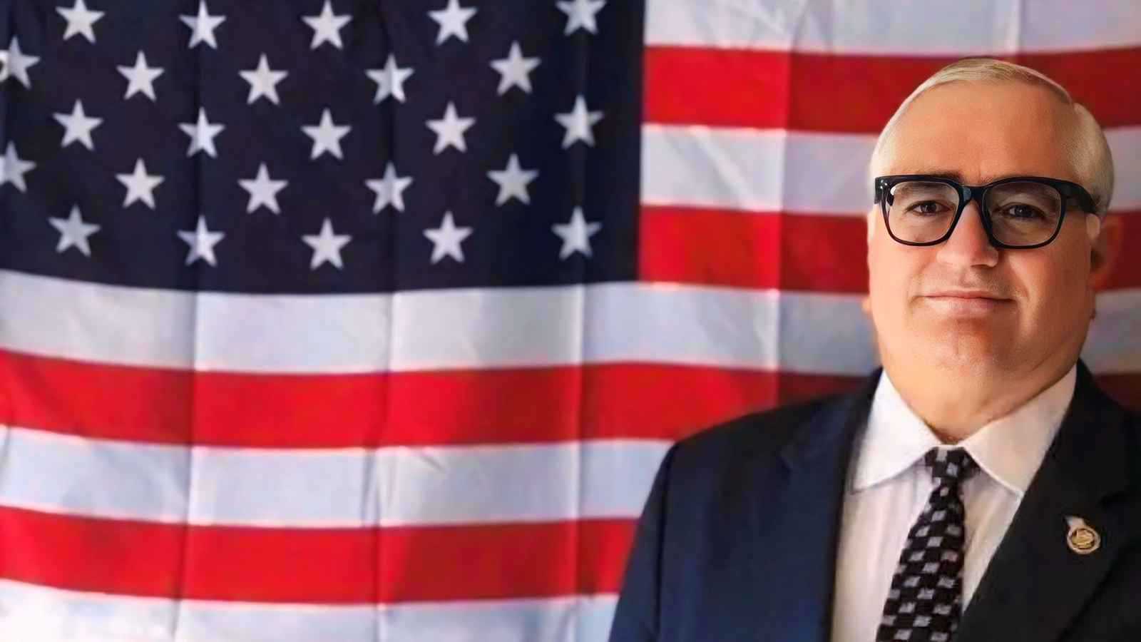 السيناتور الجمهوري مالك فرنسيس