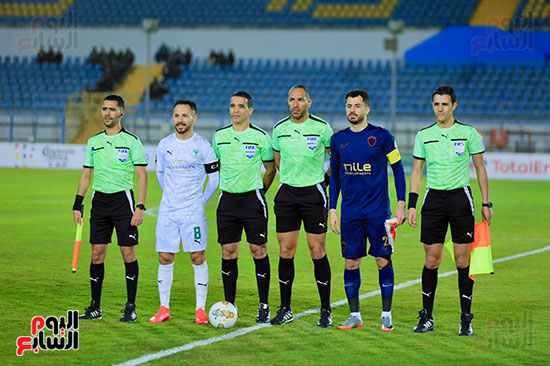 طاقم حكام لقاء الزمالك والمصري طاقم حكام لقاء الزمالك والمصري