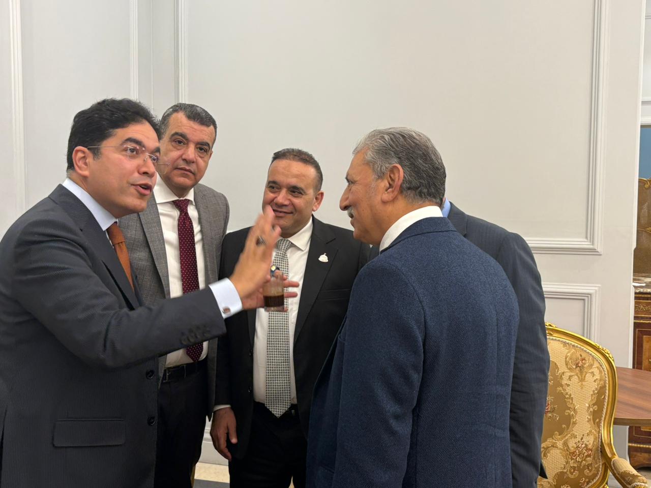 ضياء الدين داوود فى حديث مع النواب قبل التعديلات الوزارية