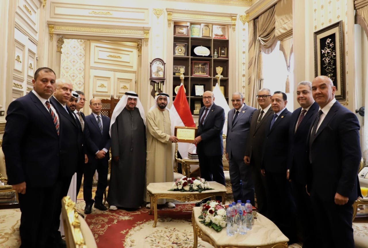 جانب من الزيارة