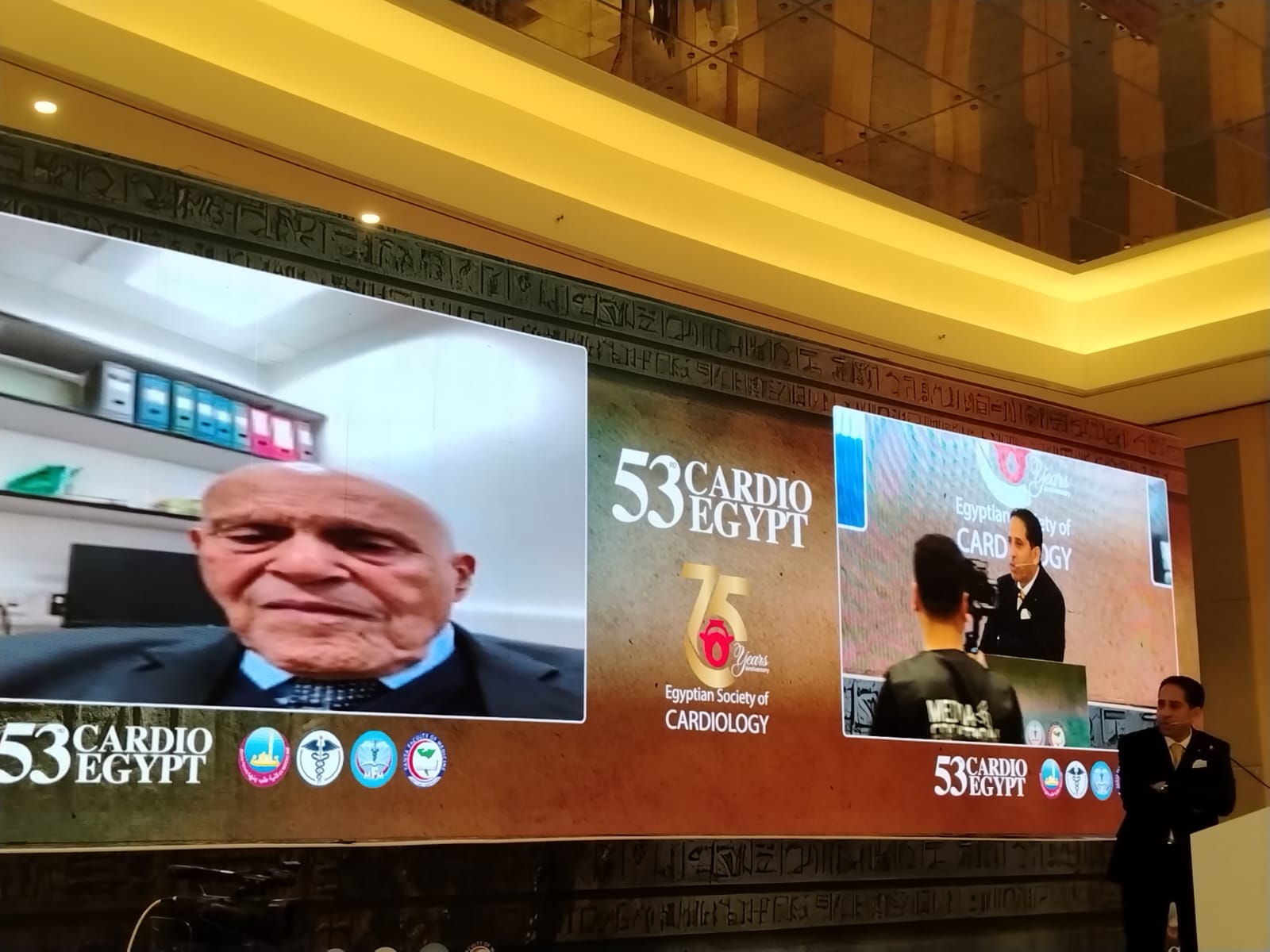 دكتور مجدى يعقوب خلال كلمته بالمؤتمر