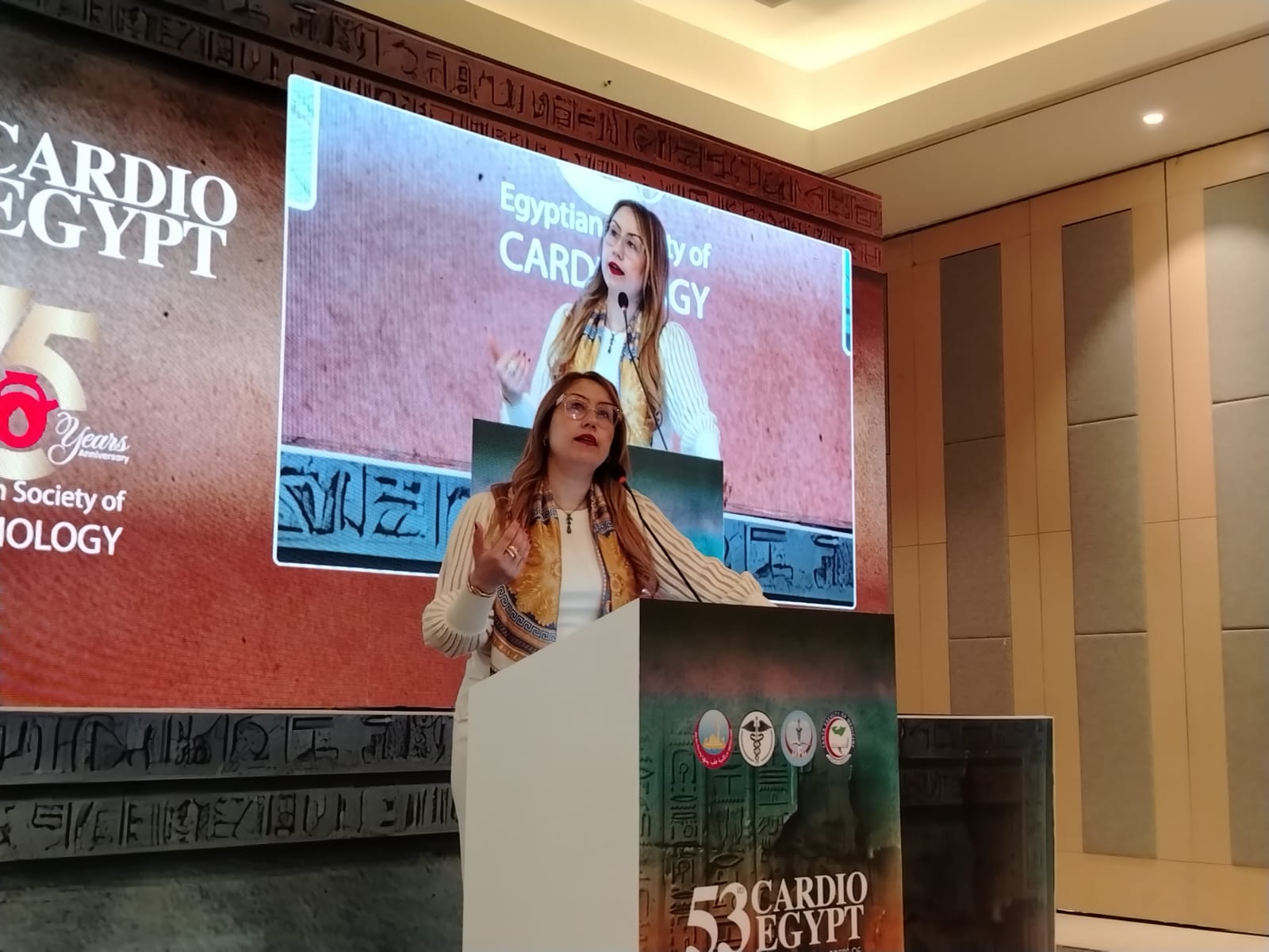 د ليلى من تونس