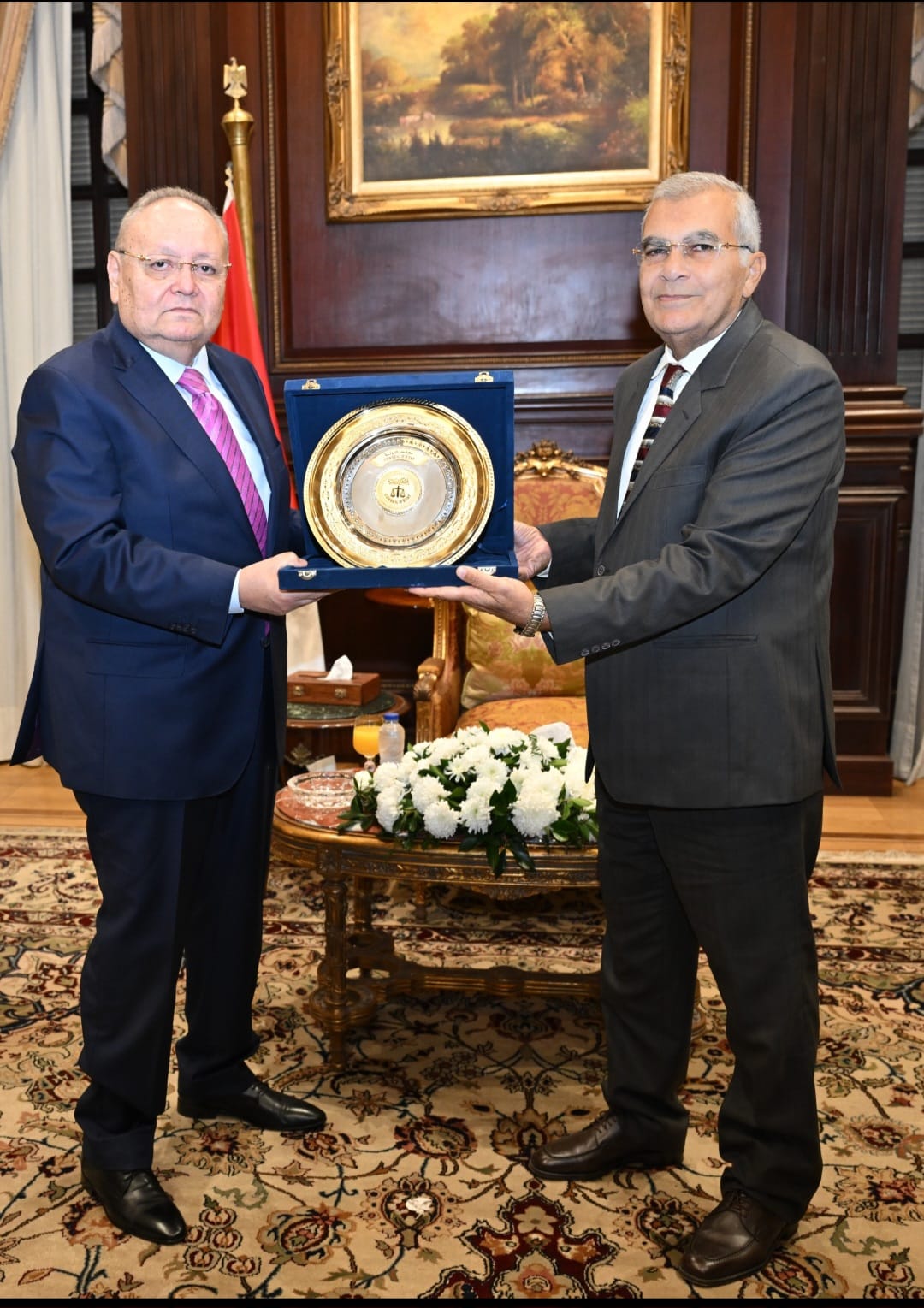 abcc70b2-2c81-4841-a264-42db0b44caa0