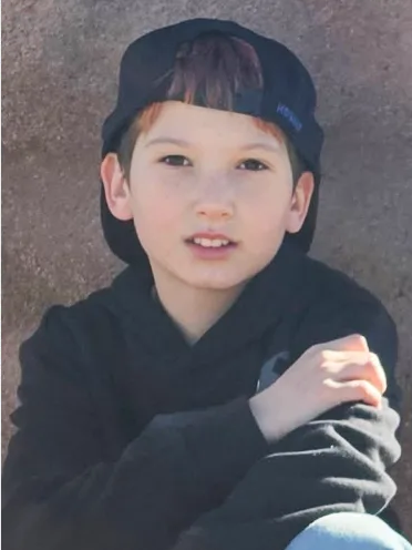 الطفل تالون مايكل