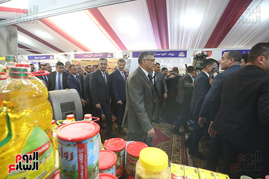 توفير السلع بأسعار مخفضة في معرض أهلا رمضان