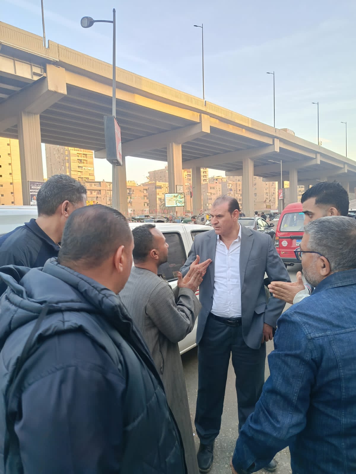 حى العجوزة يشدد الرقابة على المحال التجارية (4)