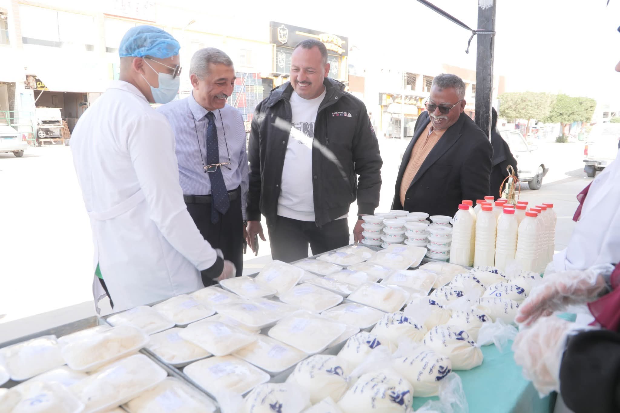 المدارس المنتجة بالوادى الجديد تستعد لاحتكار سوق المنتجات الغذائية الطازجة  (4)