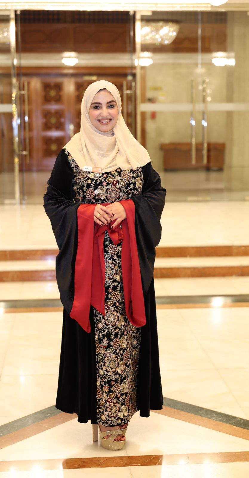 الشاعرة الأردنية تمانى جازى