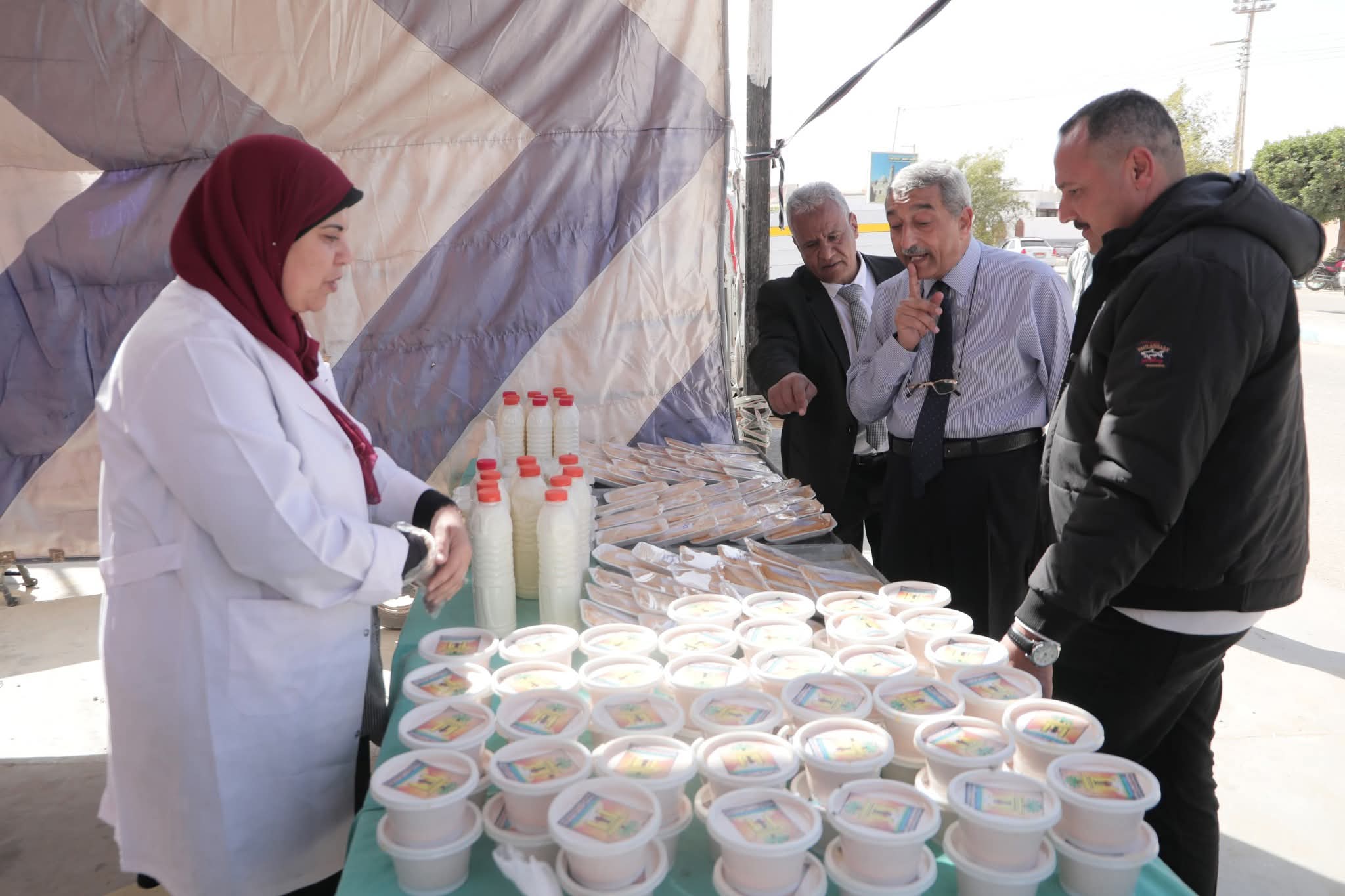 المدارس المنتجة بالوادى الجديد تستعد لاحتكار سوق المنتجات الغذائية الطازجة  (8)