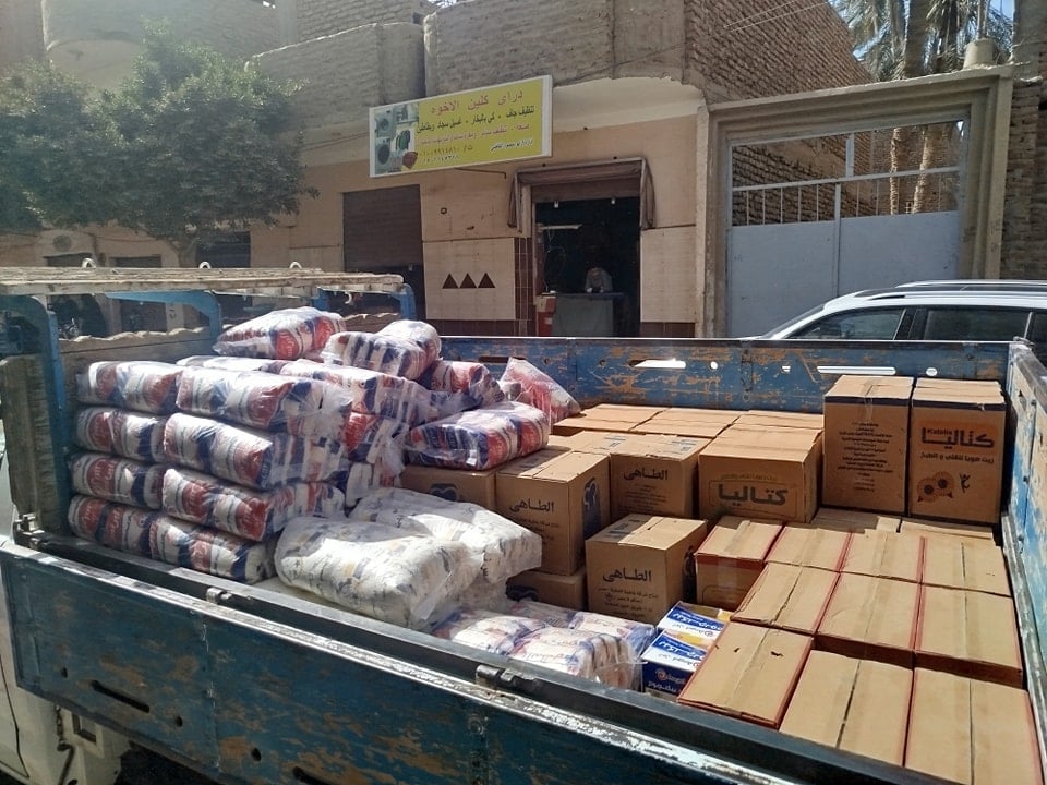 جانب من دعم المعارض بالسلع والمنتجات يومياً حتى شهر رمضان جانب من دعم المعارض بالسلع والمنتجات يومياً حتى شهر رمضان