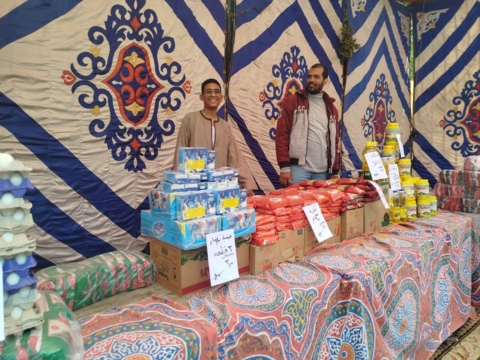 أهلاً رمضان في مدن وقرى الأقصر توفر السلع بأسعار مخفضة قبل دخول الشهر الكريم أهلاً رمضان في مدن وقرى الأقصر توفر السلع بأسعار مخفضة قبل دخول الشهر الكريم