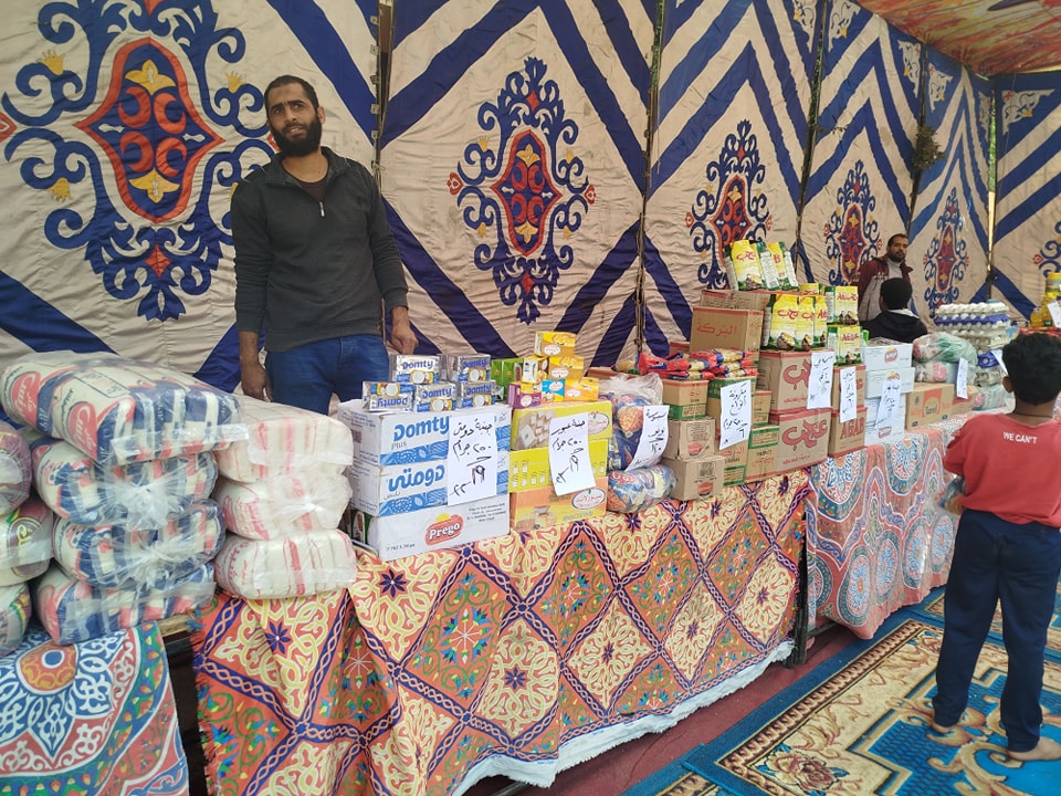 خصومات على السلع وأسعار مخفضة قبل دخول الشهر الكريم بالأقصر خصومات على السلع وأسعار مخفضة قبل دخول الشهر الكريم بالأقصر