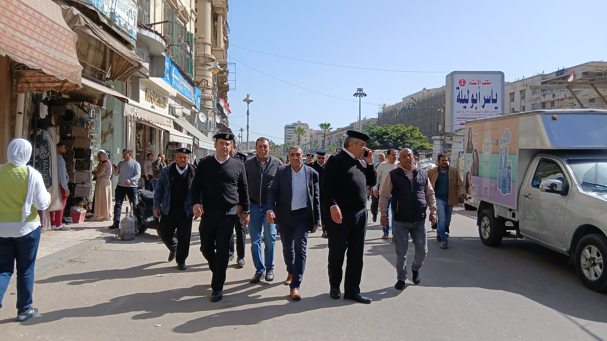 حكمدار وسط ورئيس حي الجمرك ومدير شرطه المرافق