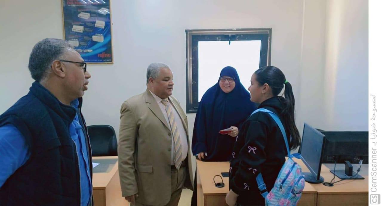 متابعة التصفيات الأولية لمسابقة تحدي القراءة العربي بمكتبة مصر العامة