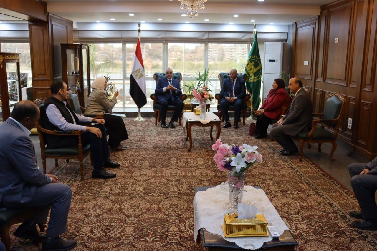 خلال مناقشة المشروعات