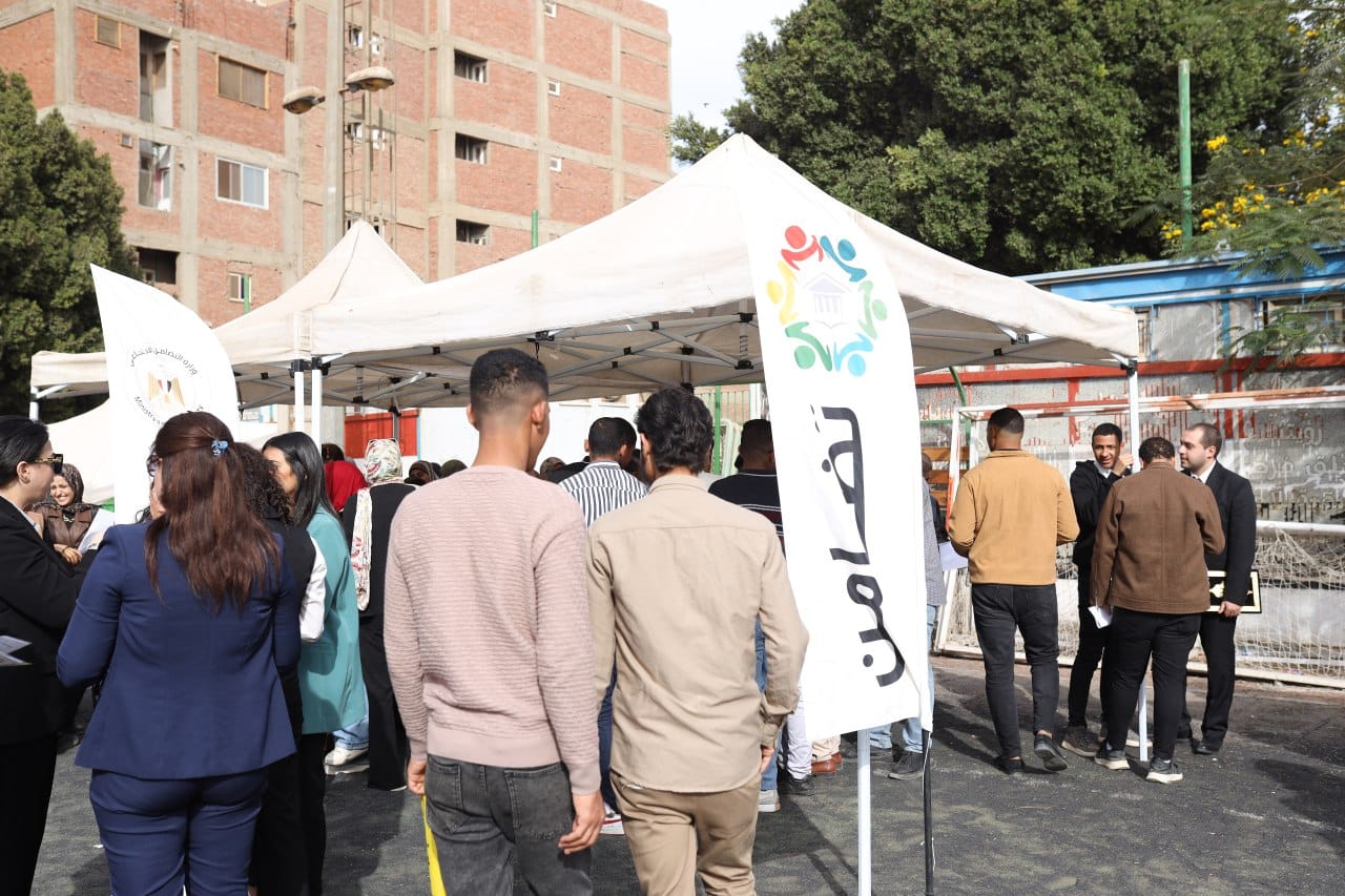 مشروع وحدات وزارة التضامن بالجامعات ينظم ملتقى توظيف بجامعة سوهاج