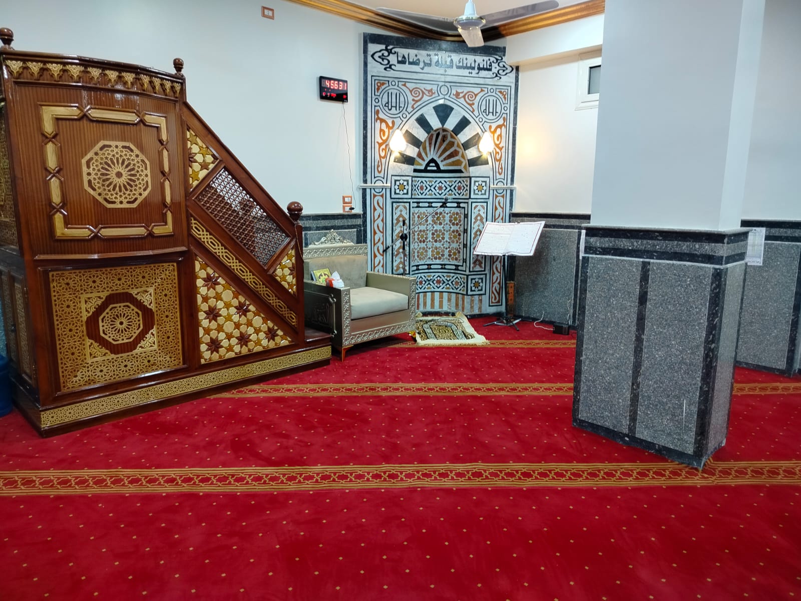 مسجد النور عزبة الخزان بإدارة أوقاف إسنا