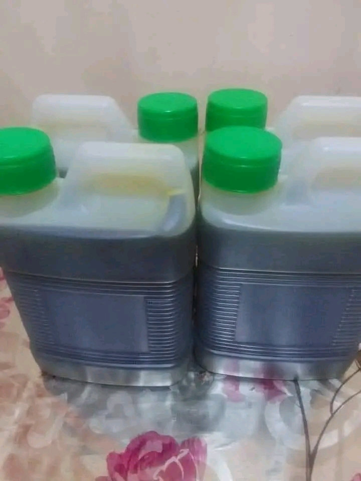 جراكن الزيتون معدة للبيع 