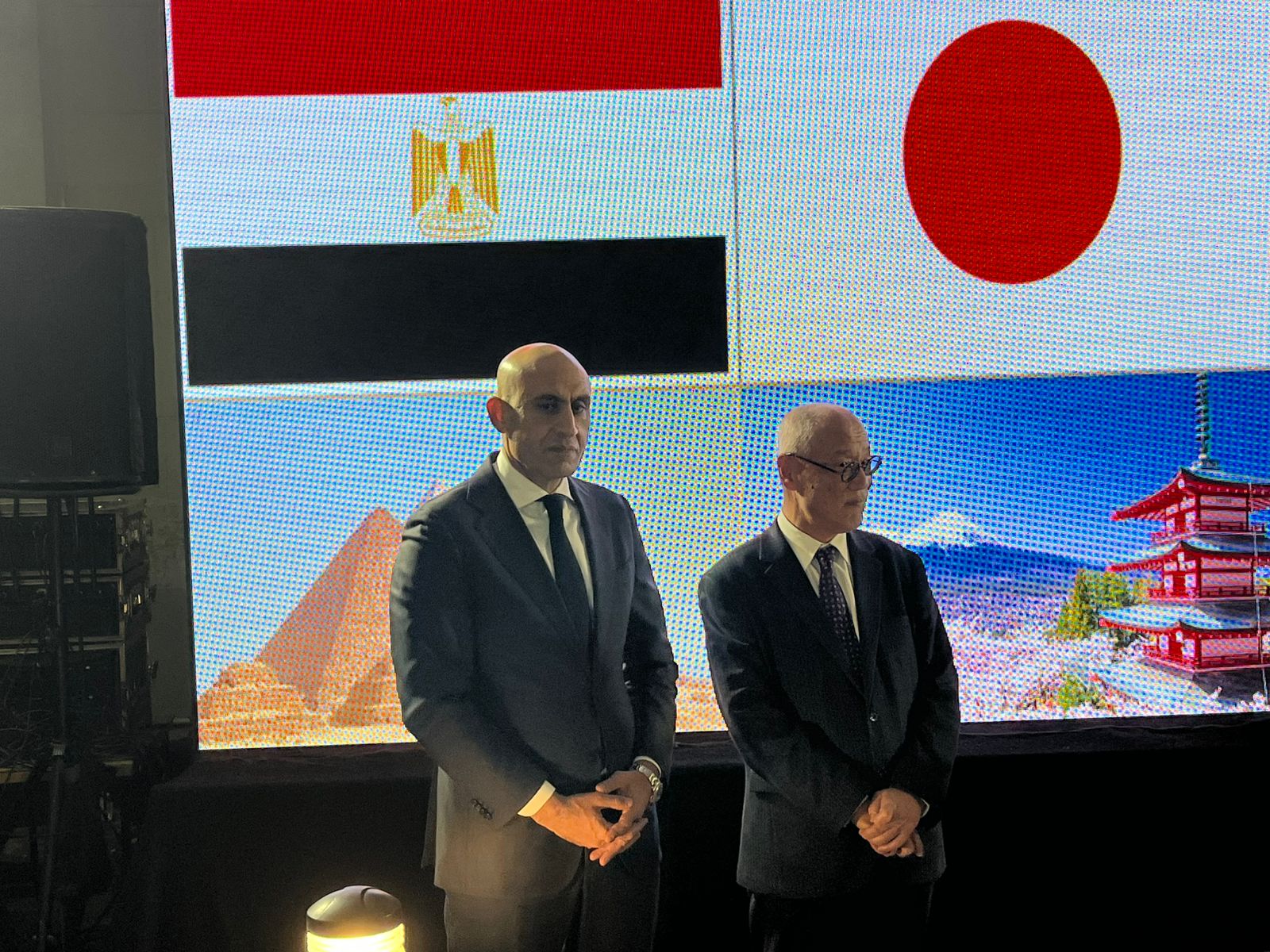 وزير التربية والتعليم وسفير اليابان فى القاهرة