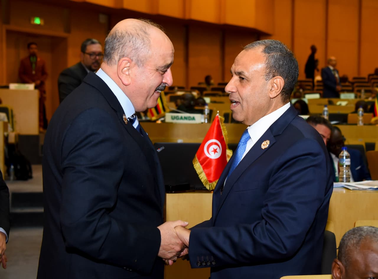 وزير الخارجية مع نظيره التونسى