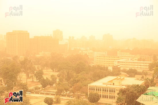 العاصفة الترابية