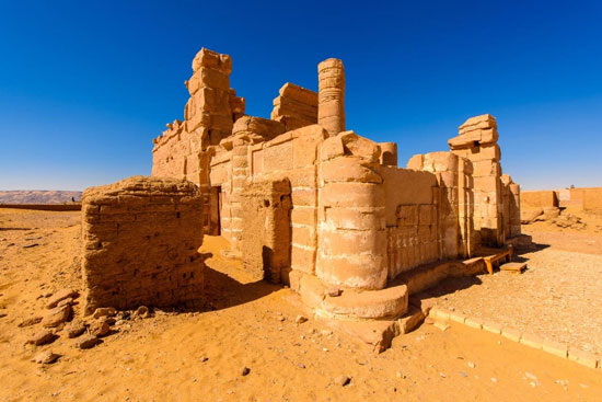 قلاع الضبة الأثرية في بلاط بالوادي الجديد