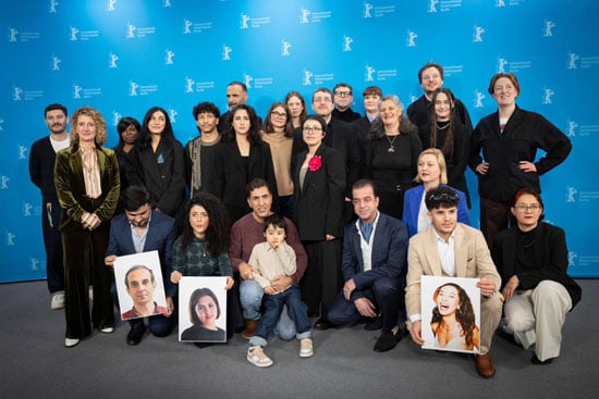 طاقم العمل طاقم العمل