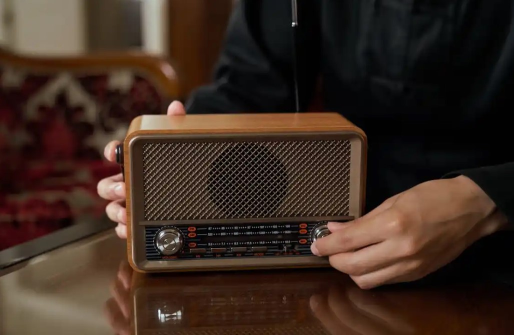 اليوم العالمى للإذاعة