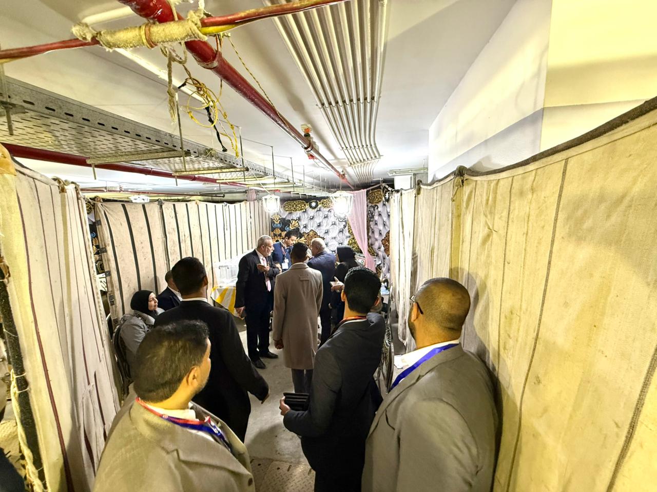 d7165929-5a62-4b5c-811f-fb88b5e7703f