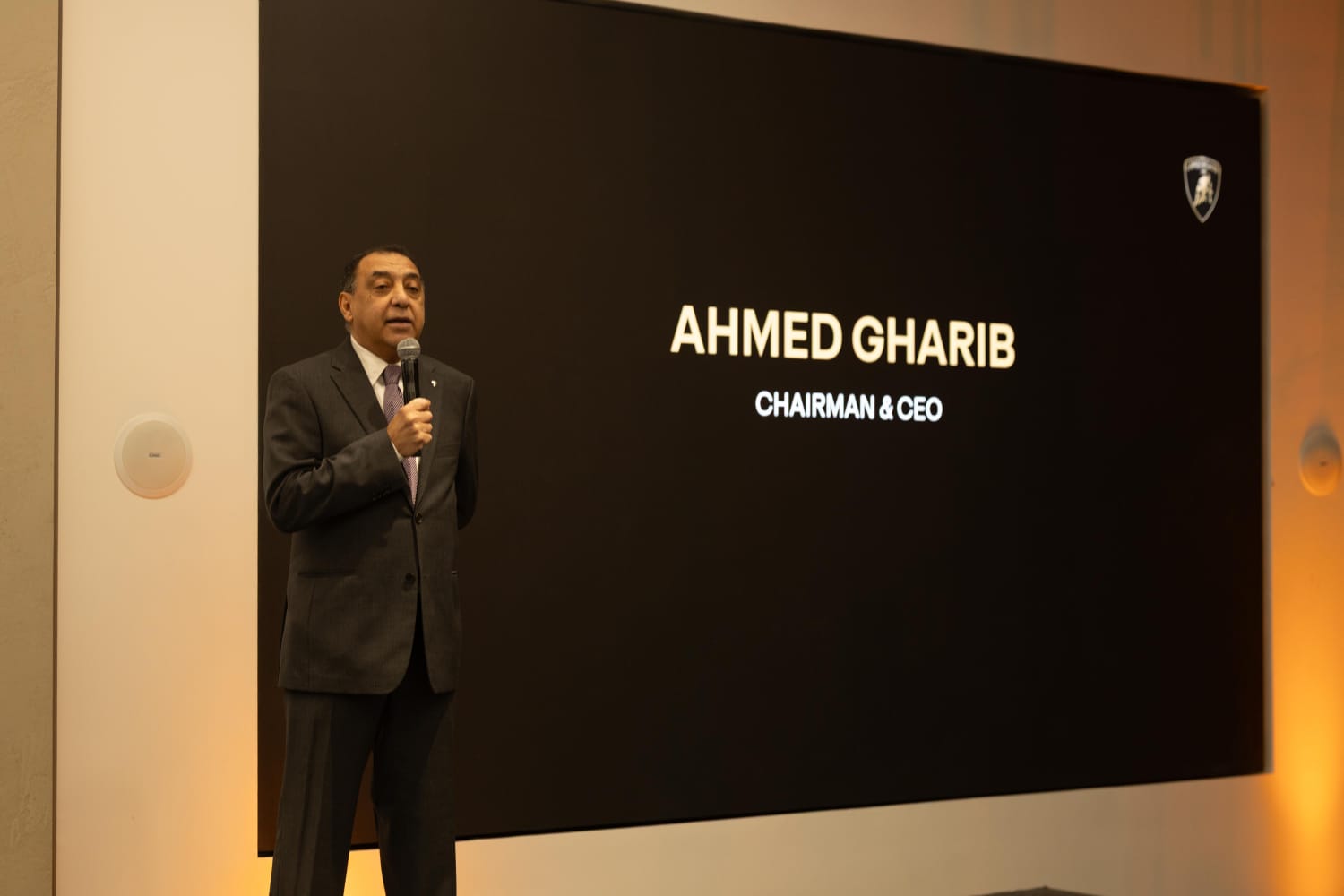 التدشين الرسمي لعلامة السيارات الإيطالية الفاخرة  لامبورجيني  بالسوق المصري  (3)