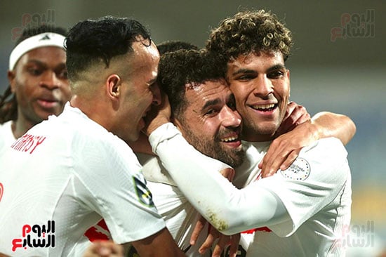 السعيد يحرز الهدف الثاني السعيد يحرز الهدف الثاني