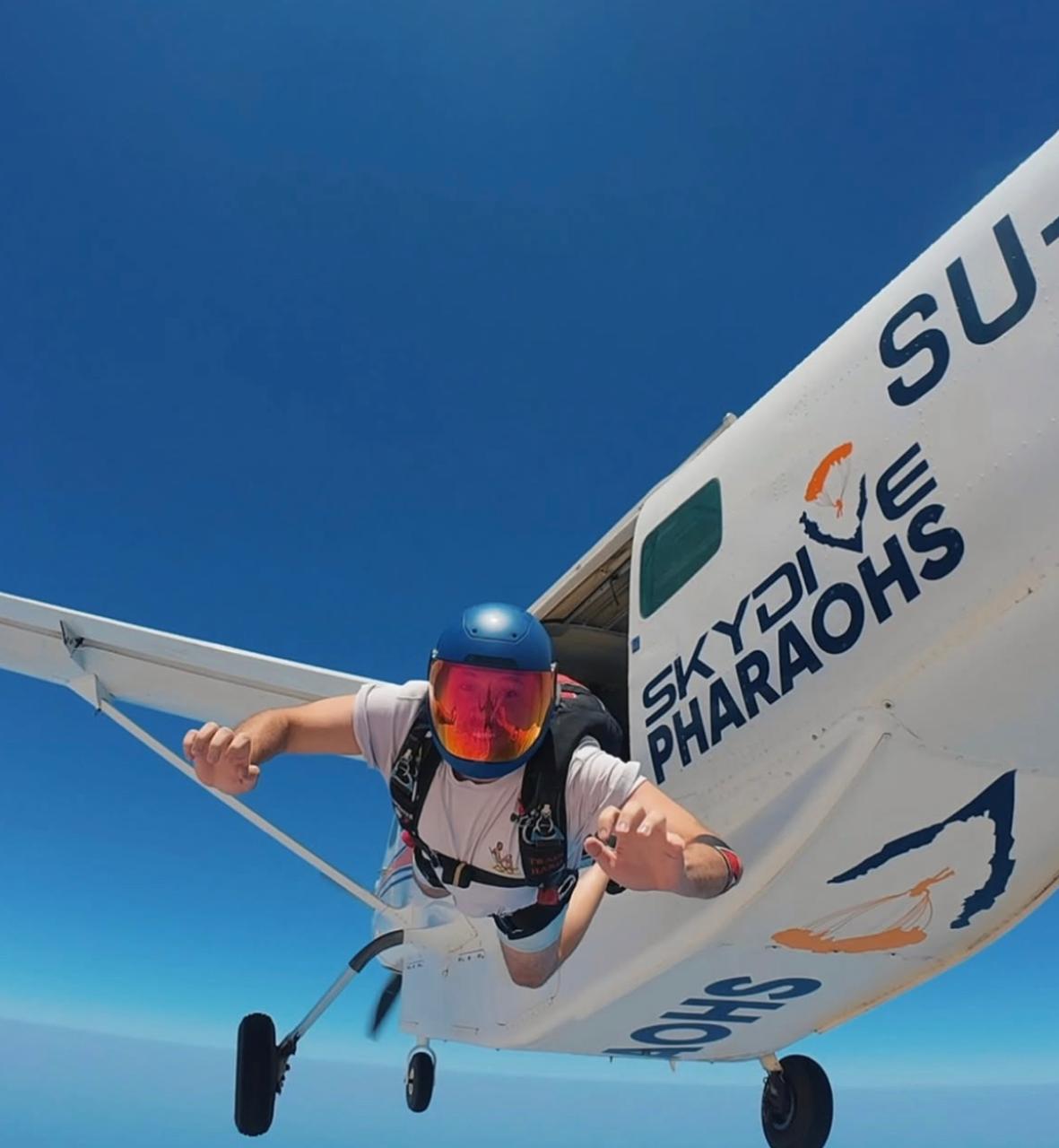 القفز بالمظلات فاروس