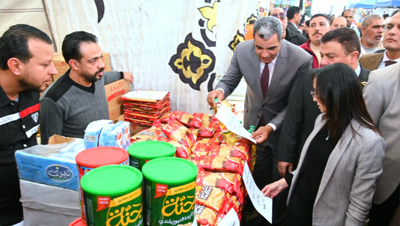 تخفيضات هائلة بمعارض أهلا رمضان