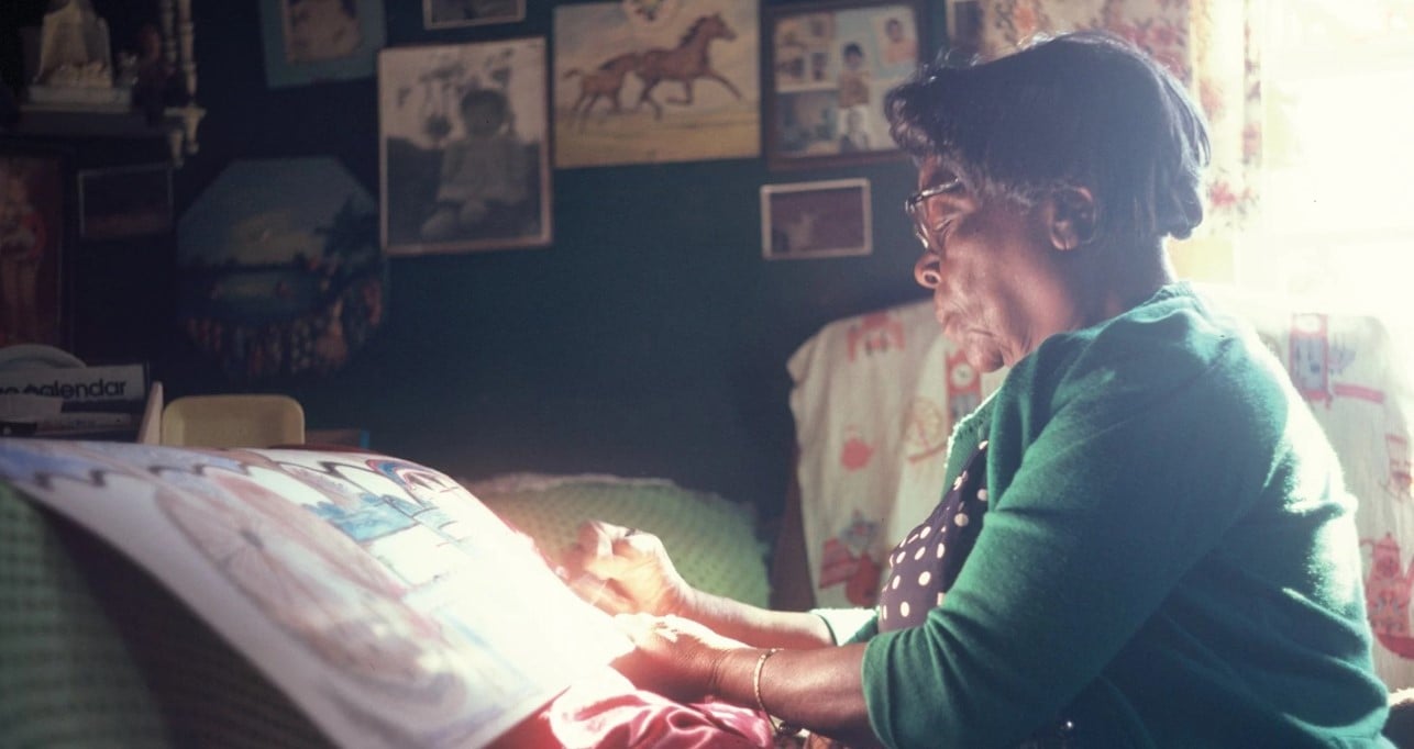 الفنانة نيللى ماى رو الفنانة نيللى ماى رو