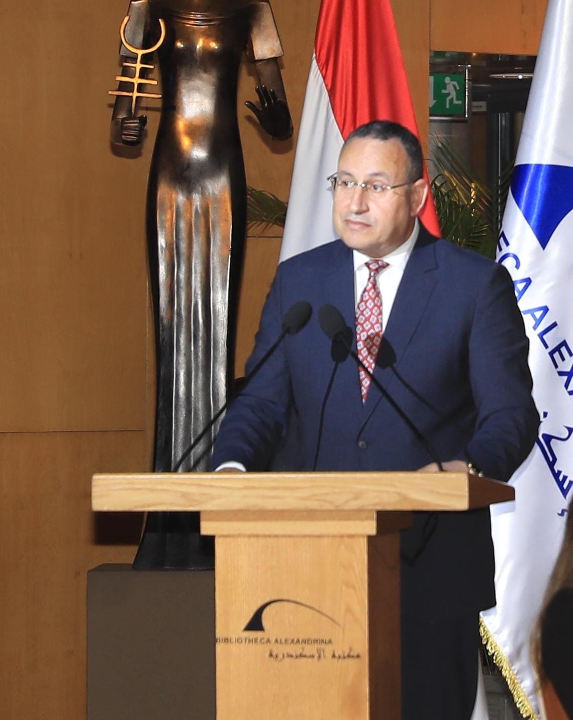 ffd0c702-1473-481a-bd98-1b702045b75f ffd0c702-1473-481a-bd98-1b702045b75f