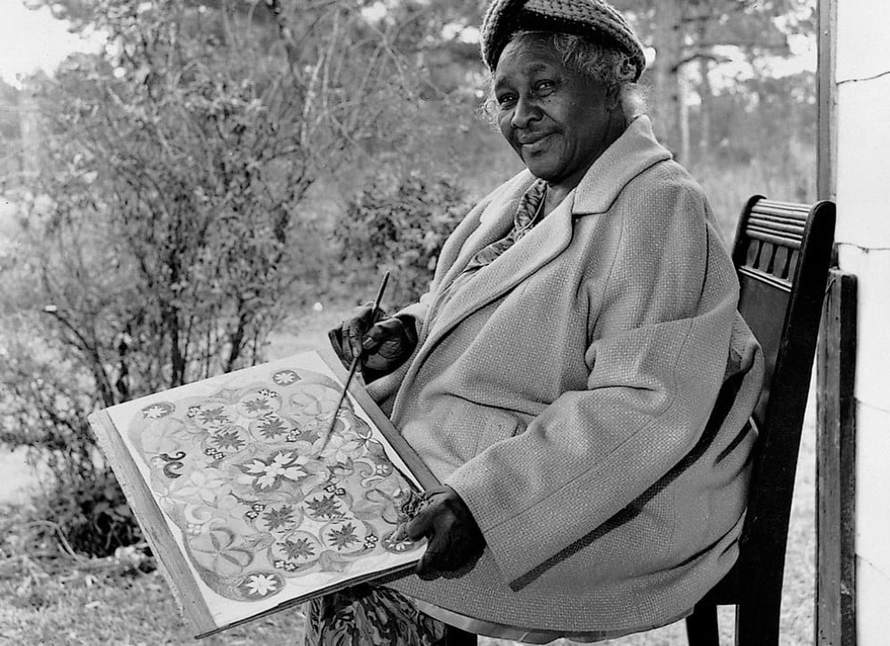 الفنانة مينى إيفانز الفنانة مينى إيفانز