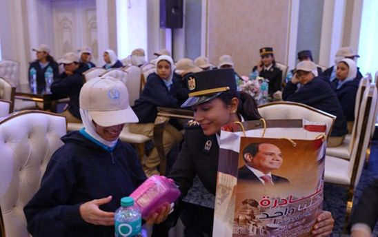 الداخلية تصطحب شباب المناطق الحضارية في رحلة للمتحف (3)