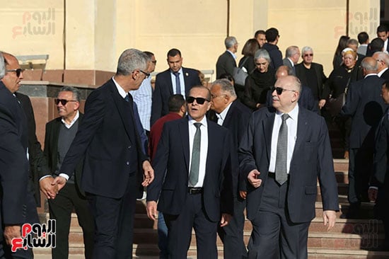 جنازة مؤثرة بحضور كبير من محبيه