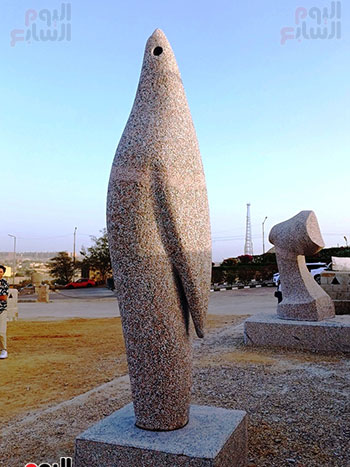 أعمال-فنية-بالسمبوزيوم