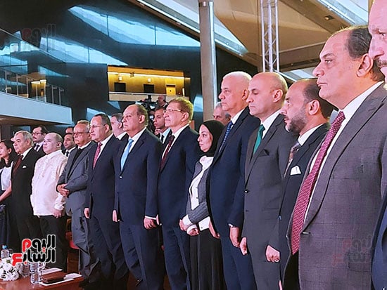 حضور-وزراء-سابقين-وحالين