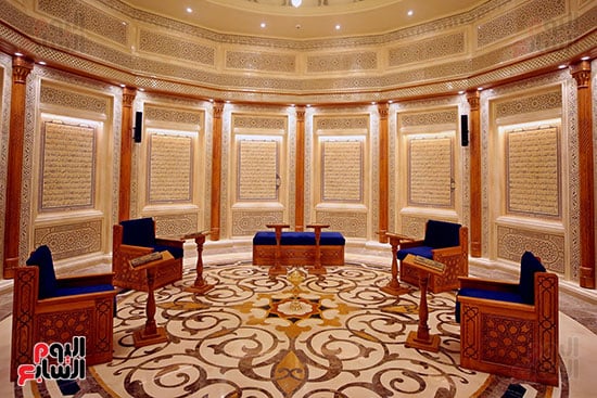 الحوائط تحكي قصة الإيمان والذكر