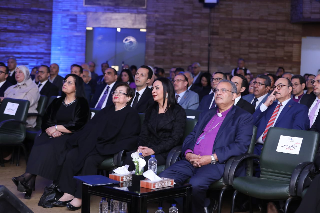 الدكتور القس أندريه زكى والدكتورة مايا مرسى وزيرة التضامن الاجتماعى