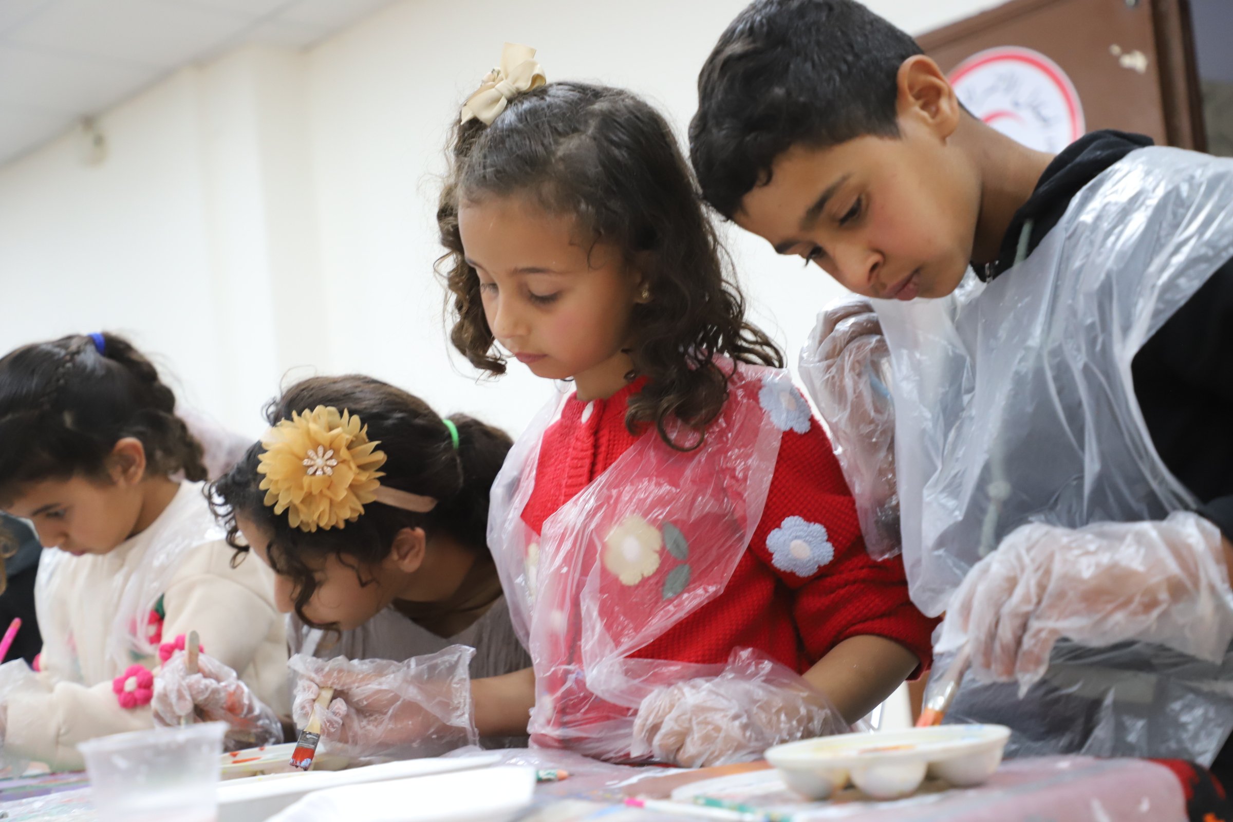 لحظة تركيز في التلوين 