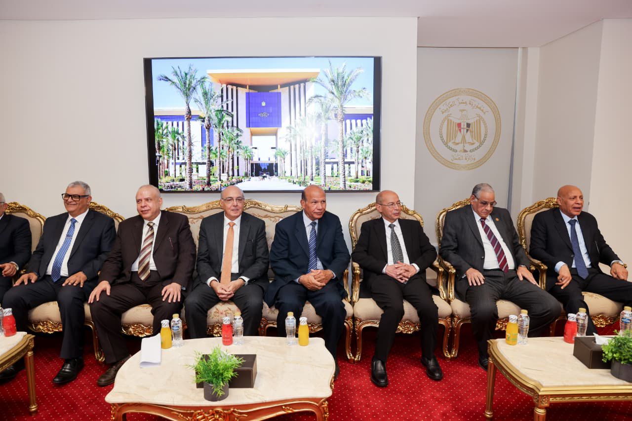 68243960-7c48-4ac2-b661-9ebba0a99f1f 68243960-7c48-4ac2-b661-9ebba0a99f1f