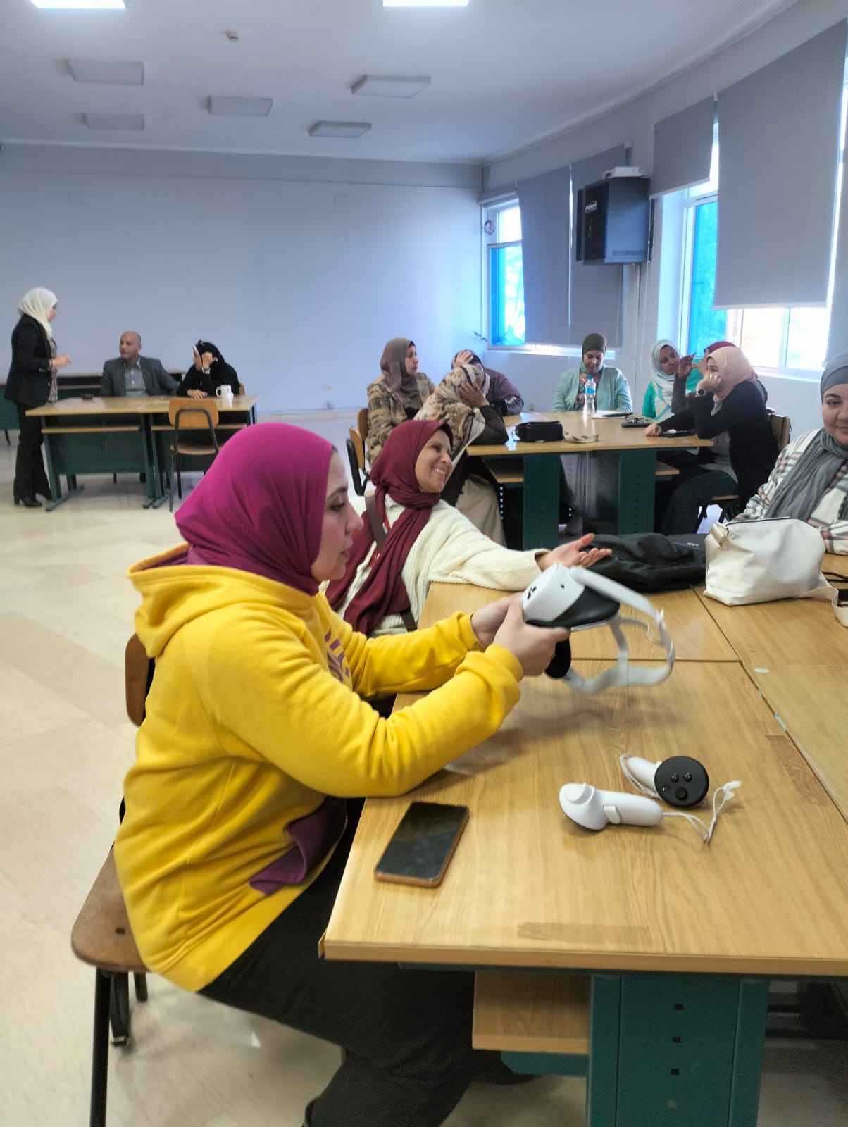 التدريب على تقنيات الواقع الافتراضى