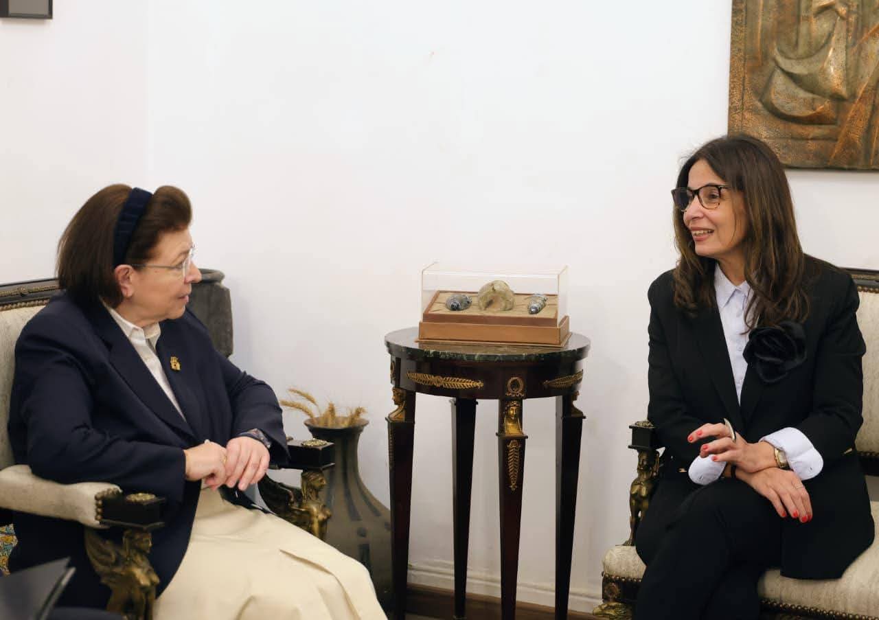 وزيرة الثقافة تبحث مع نظيرتها اليونانية تعزيز التعاون الثقافي بين الدولتين (4)
