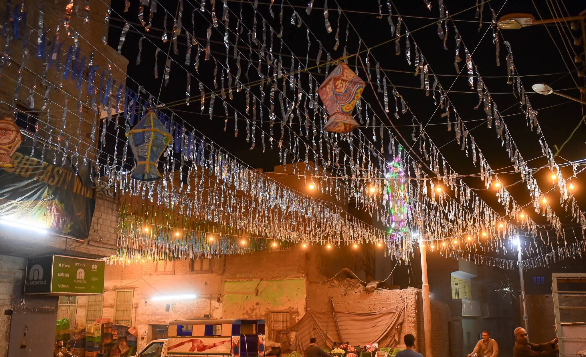 أحد شوارع قرية الخطارة بقنا