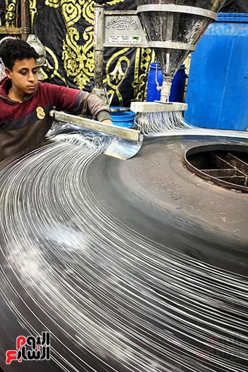 الكنافة البلدي وجمالها في شوارع الدقهلية