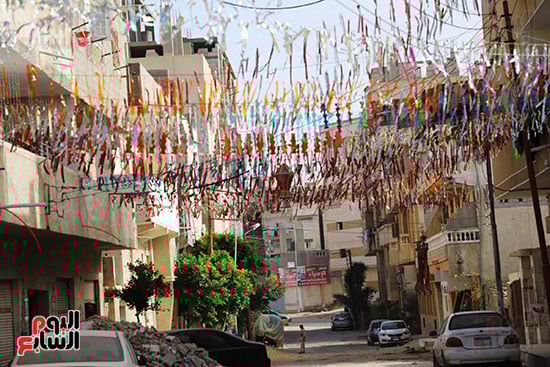 مظاهر البهجة وتعليق الزينة